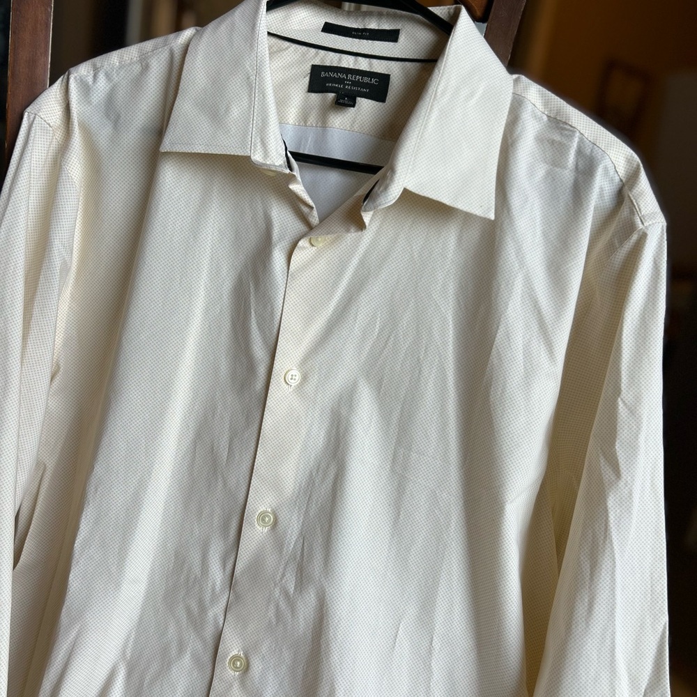 Banana Republic Slim Fit Wrinkle Resistant Men's Long Sleeve Dress Shirt